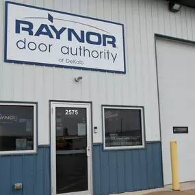 Bild von Raynor Door Authority of DeKalb