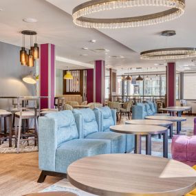 Premier Inn Oxford City Centre (Westgate) restaurant