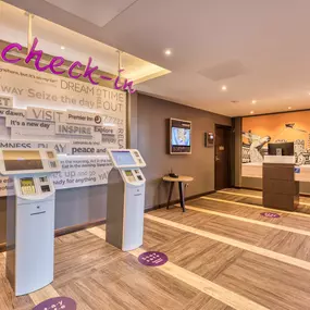 Premier Inn Oxford Botley reception