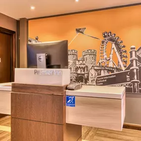 Premier Inn Oxford Botley reception