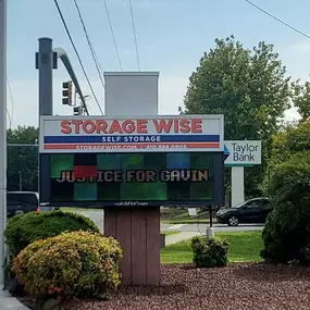 24/7 access storage units near KFC-Taco Bell in Pocomoke City, Maryland