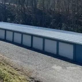 Clean self-storage facility near Carter Cove Rd