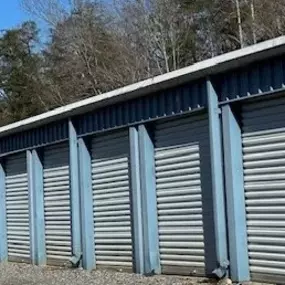 24 hour access storage units near Southern Auction & Outdoors