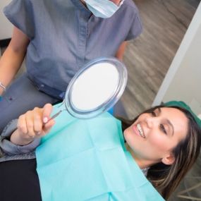 Bild von SoCal Dental of Agoura | General, Restorative & Cosmetic Dentistry