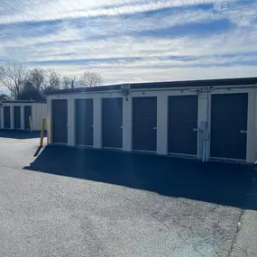 Variety of storage unit sizes near Northern Fauquier Community Park