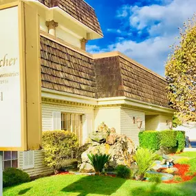 Bild von Darling Fischer Garden Chapel