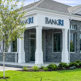 BankRI 1340 Oaklawn Ave, Cranston, RI