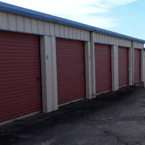 Safe and secure self-storage minutes from Fuquay-Varina, NC