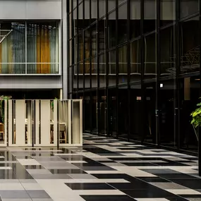 Foyer im Internationalen Handelszentrum Berlin (IHZ)