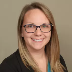 Bild von Edward Jones - Financial Advisor: Lindsey Belo, AAMS®