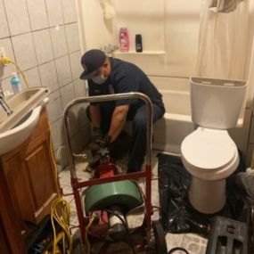 Unclog bathroom and kitchen sinks-CHAVEZ PLUMBING & ROOTER INC