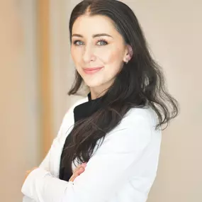 Eve Melendez is a board-certified Physician Assistant that prioritizes the concerns, needs, and desired results of all of her patients. Eve is an aesthetic injector and assists during cosmetic surgeries. Eve creates a treatment plan that is tailored to each individual.