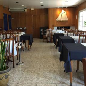 restaurant-mediterrani-interior-02.jpg