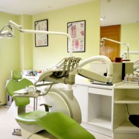 clinica-dental-herpaden03.jpg