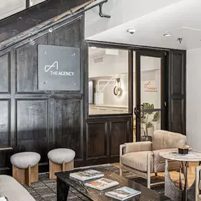 Bild von The Agency - Boulder
