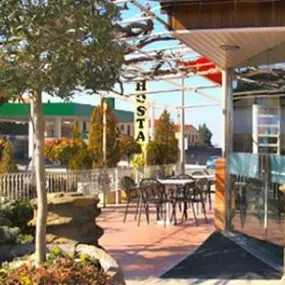 hostal-restaurant-fachada-01.jpg