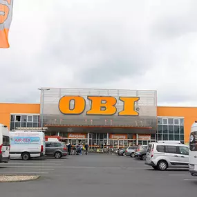 OBI Markt-Eingang Berlin-Neukölln