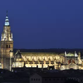 Casa_Alvarez_alumbradocatedral.png