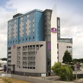 Premier Inn Hull City Centre hotel exterior