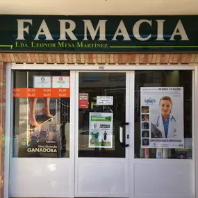 Farmacia_Mogon_Leonor_Mesa.JPG