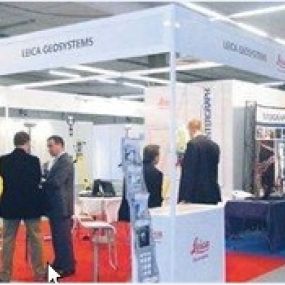 Stand-2-G.jpg