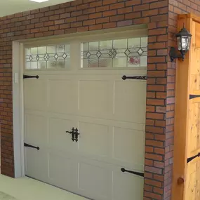 Bild von Plano Overhead Garage Door