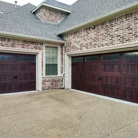 Bild von Plano Overhead Garage Door