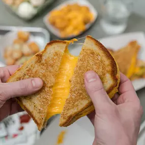 Love a good Classic Grilled Cheese Pull!