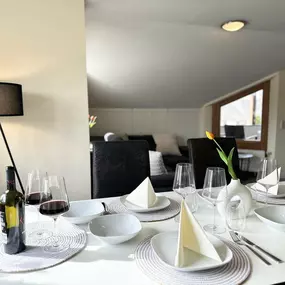 Bild von Seehaus Aachblick, Exklusive Apartments und Spa FeWo in Uhldingen am Bodensee