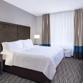 Bild von Garner Hotel Oklahoma City - Quail Springs, an IHG Hotel