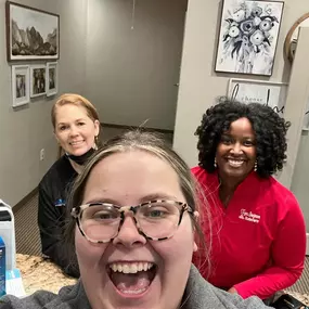 Does your dentist's office take selfies with you? Mine does. Thank you Polished Dental for keeping my smile healthy