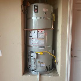 Bild von Tanks Water Heaters and plumbing LLC