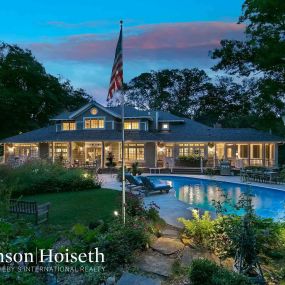 Bild von Johnson Hoiseth - Lakes Sotheby's International Realty