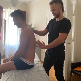 Bild von Physiotherapie - Osteopathie - Stresscoaching - Max Nötzel