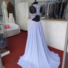 Bild von B X BRIDAL , GROOM ,PROM DRESSES & TAILOR SUIT IN WATFORD