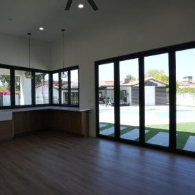 Bild von Phoenix Folding Door Co