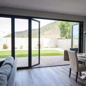 Bild von Phoenix Folding Door Co