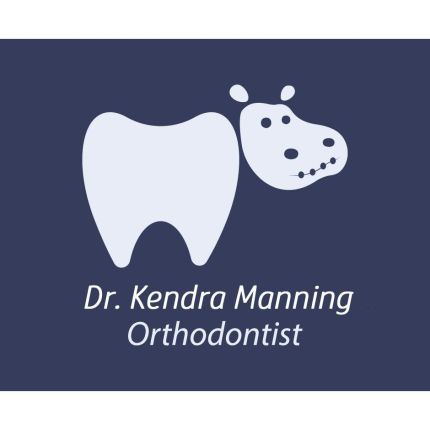 Logotyp från Manning Orthodontics