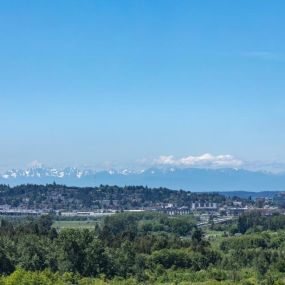 Views to west of Everett and the Olympic Mountains