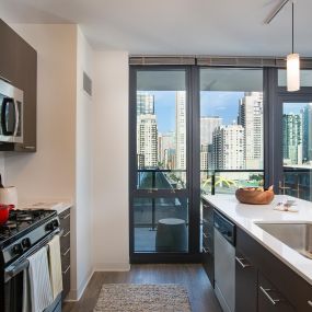 Gallery on Wells In-Unit Kitchen