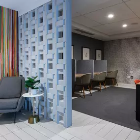 Gallery on Wells Workspace Seating