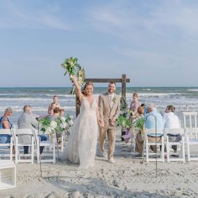 Bild von Barefoot Wedded Bliss