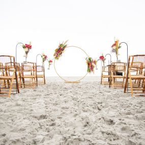 Bild von Barefoot Wedded Bliss