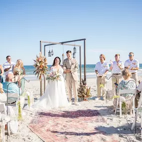 Bild von Barefoot Wedded Bliss