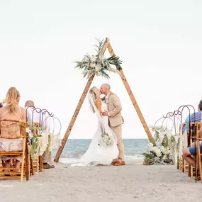 Bild von Barefoot Wedded Bliss