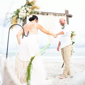 Bild von Barefoot Wedded Bliss