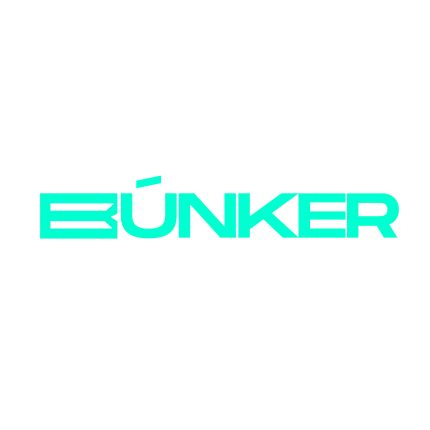Logotipo de BÚNKER fit club  (centro acción)