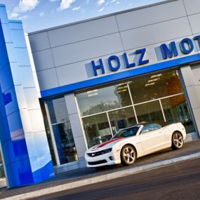 Bild von Holz Motors, INC.