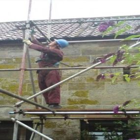 Bild von M J Barnfather Scaffolding Services