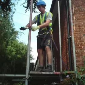 Bild von M J Barnfather Scaffolding Services